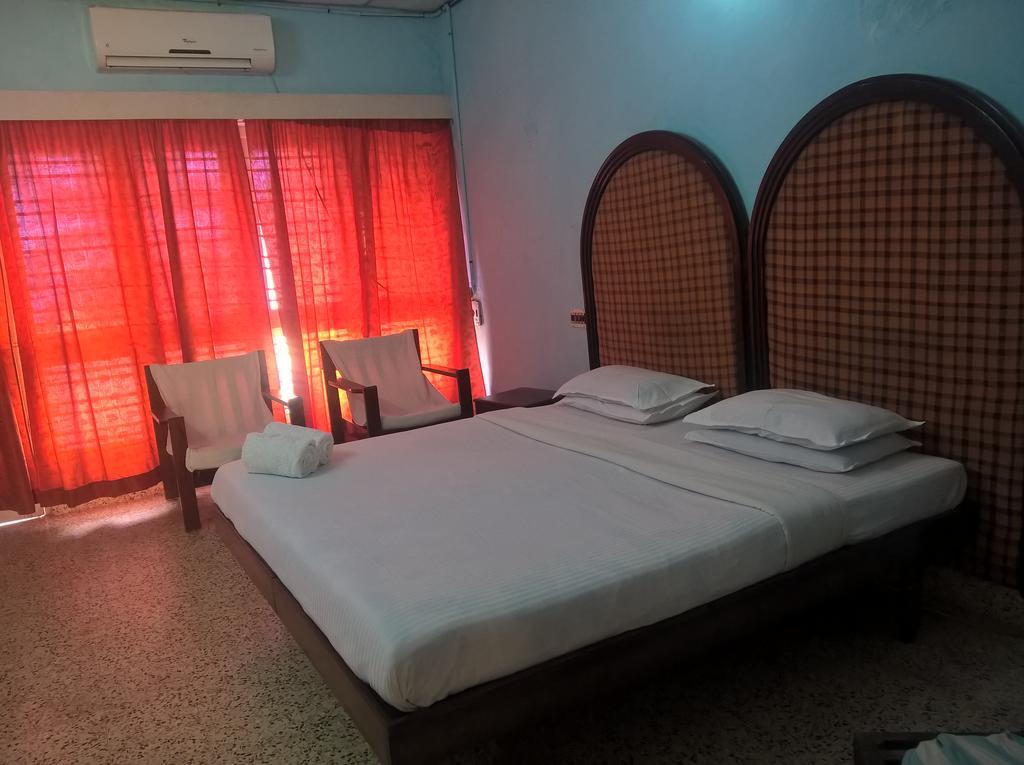 Hotel Seaweed Kovalam Dış mekan fotoğraf